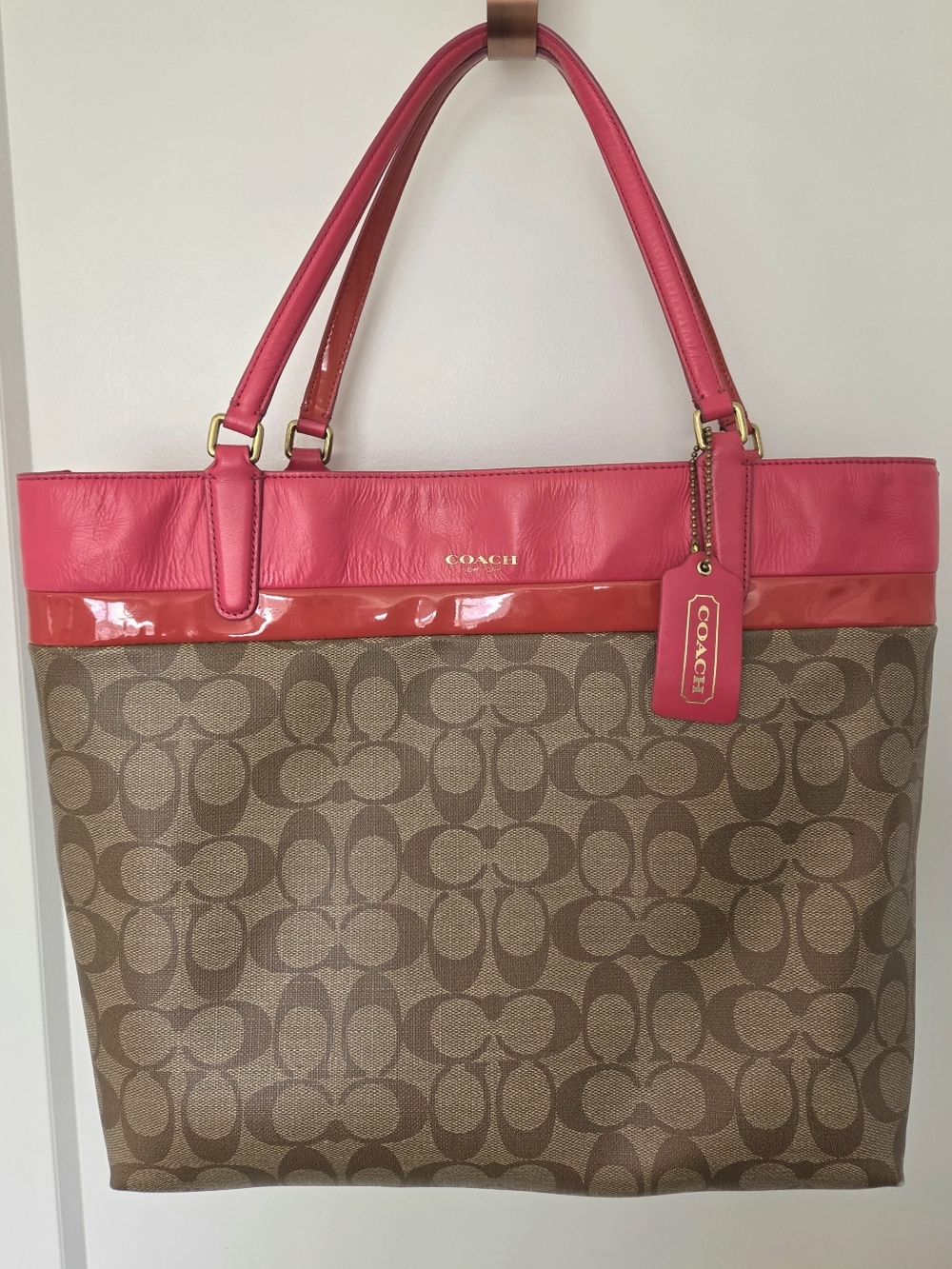 Coach Signature Gallery Canvas Brown, Tan, & Pink Tote Purse. #SW